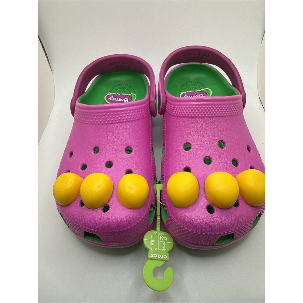 BRAND NEW Crocs Limited Edition Barney Classic Clog Size J2 - Picture 2 of 5